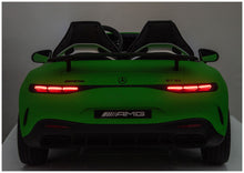 Auto Na Akumulator Mercedes GT63 AMG DK-GT63 24V LCD Matowy Zielony