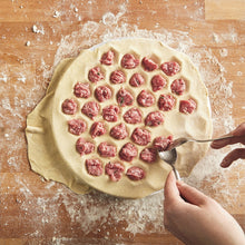 Pierożnica do uszek 24 cm — zdjęcie 4